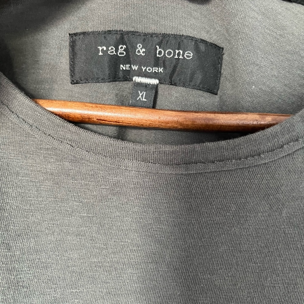 Men’s Rag & Bone XL Gray Short Sleeve Shirt